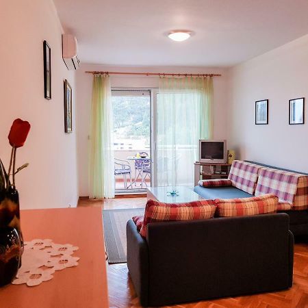 Apartment Smile Baška Voda Zewnętrze zdjęcie