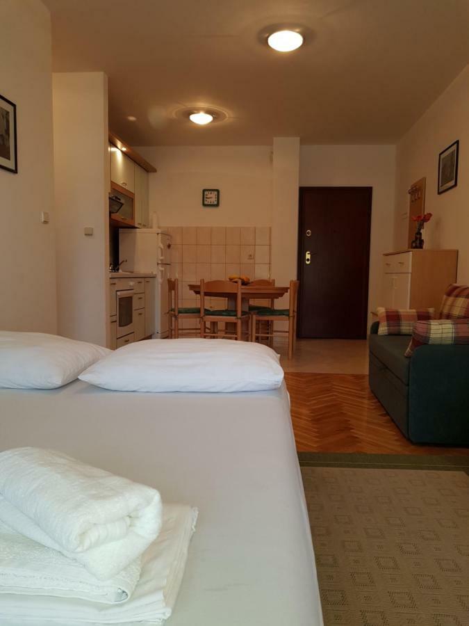 Apartment Smile Baška Voda Zewnętrze zdjęcie